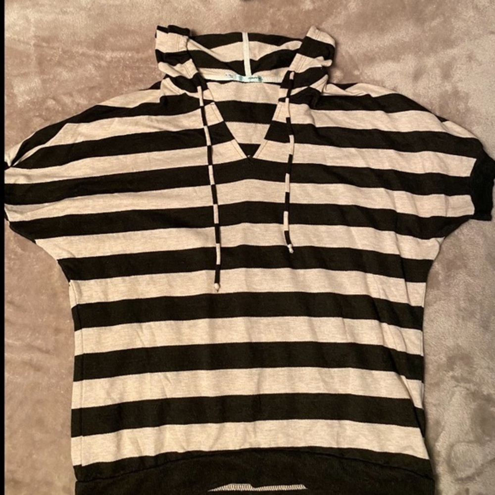 Maurices Shirt•Large